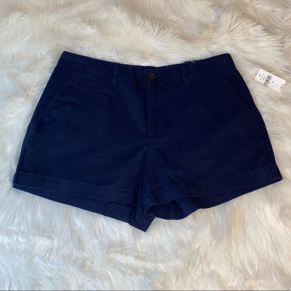 GAP new with tags size 2 R dark blue shorts